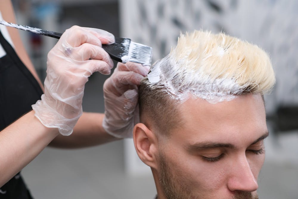 Color de tinte de pelo hombre